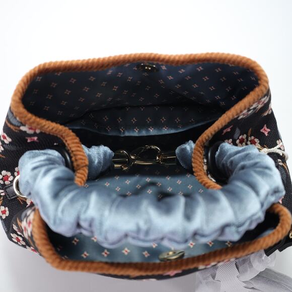 Spartina 449 Crossbody Velvet Handle Bucket Bag - White Hall Blossom Sprig - NWT - Picture 12 of 15